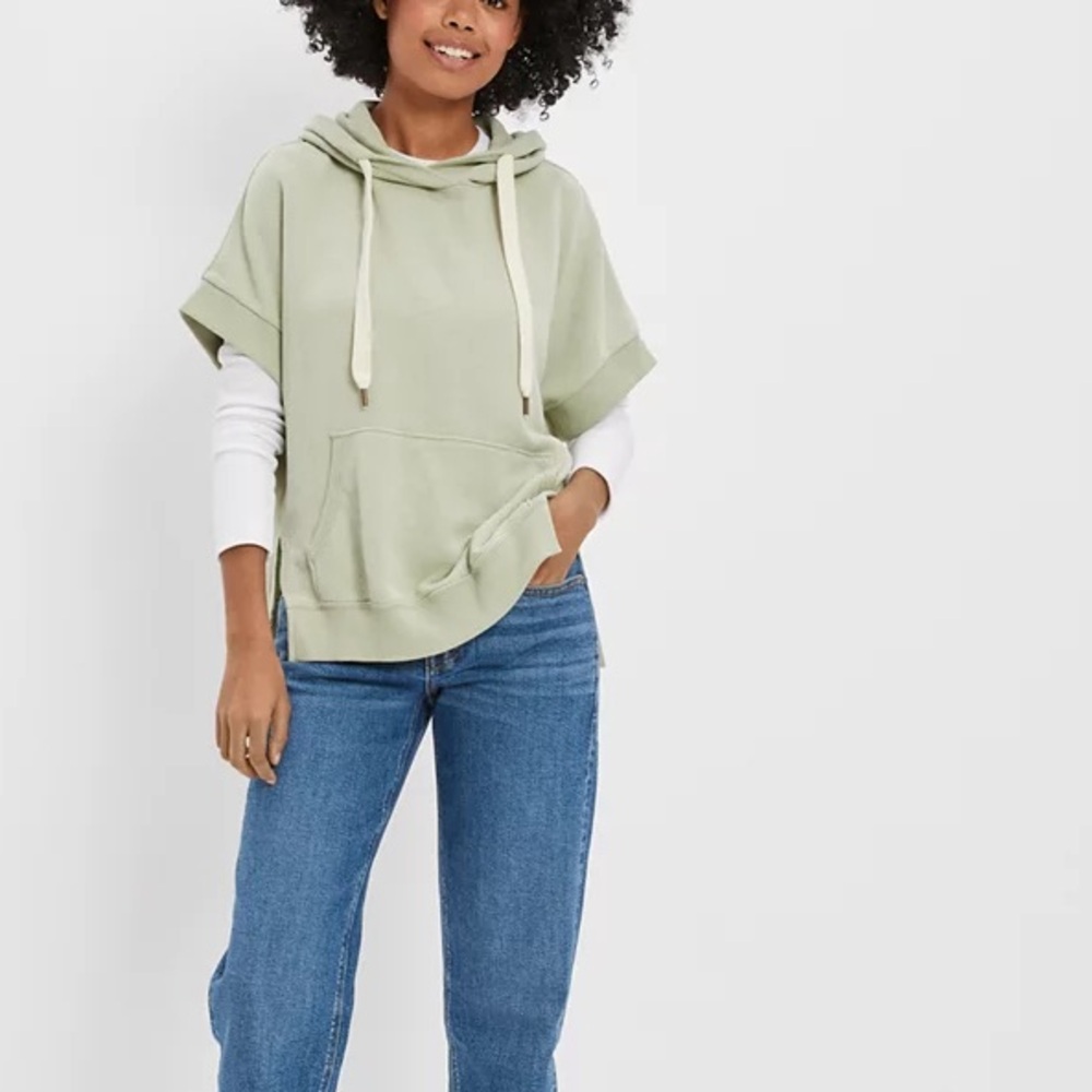 AE Short-Sleeve Hoodie